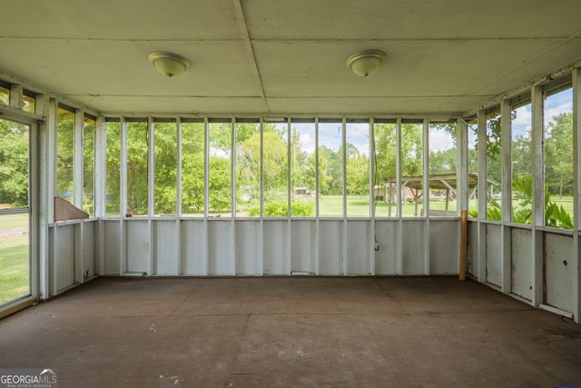 106 Nancy Avenue, Fargo, GA 31631