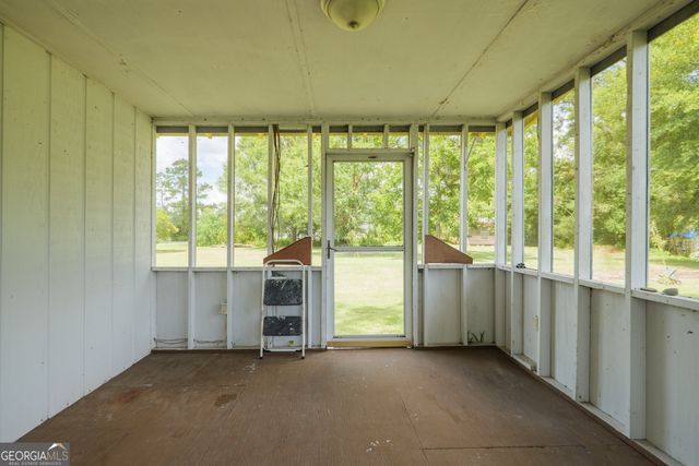 106 Nancy Avenue, Fargo, GA 31631