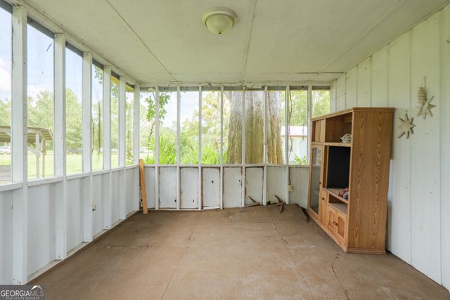 106 Nancy Avenue, Fargo, GA 31631