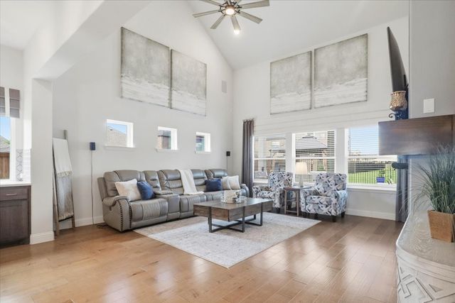 529 Warner Drive, Anna, TX 75409