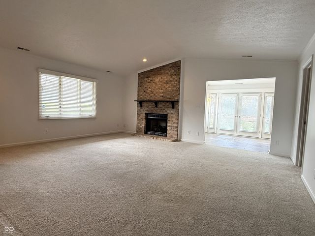 1445 Northridge Hills 3, Crawfordsville, IN 47933