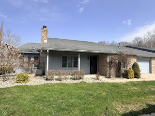 1445 Northridge Hills 3, Crawfordsville, IN 47933