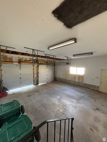 5577 W 4000 S, Hooper, UT 84315