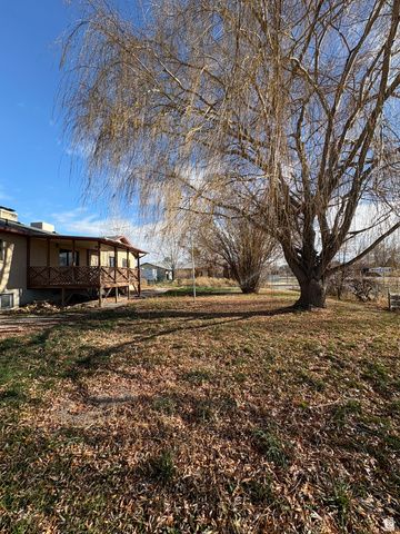 5577 W 4000 S, Hooper, UT 84315
