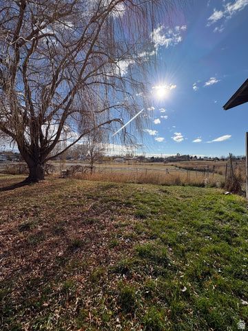 5577 W 4000 S, Hooper, UT 84315