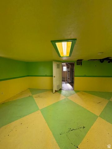 5577 W 4000 S, Hooper, UT 84315