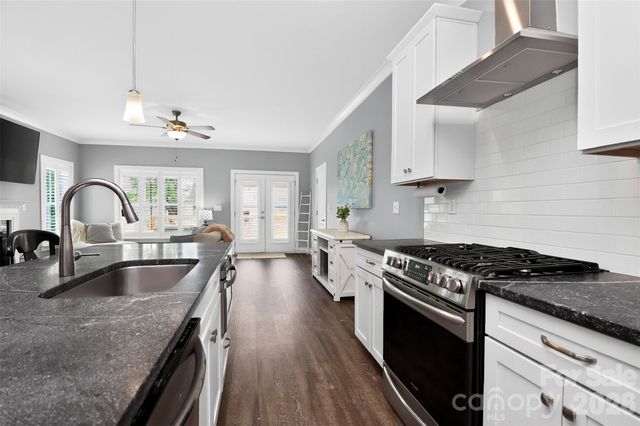 414 King Street, Waxhaw, NC 28173