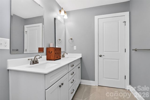 414 King Street, Waxhaw, NC 28173