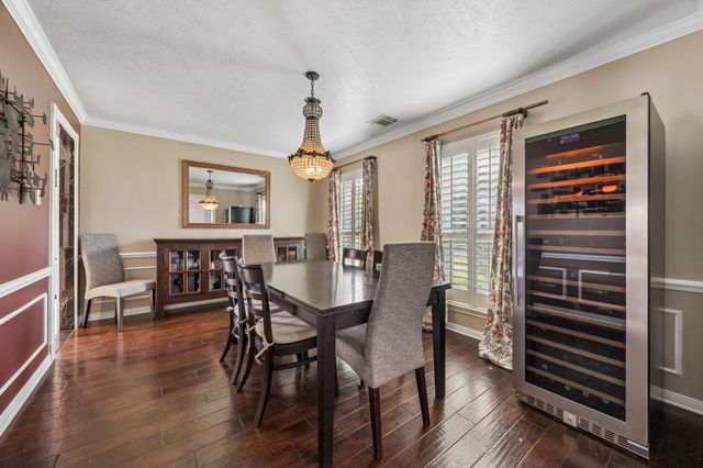 2121 Kildare Drive, Pearland, TX 77581
