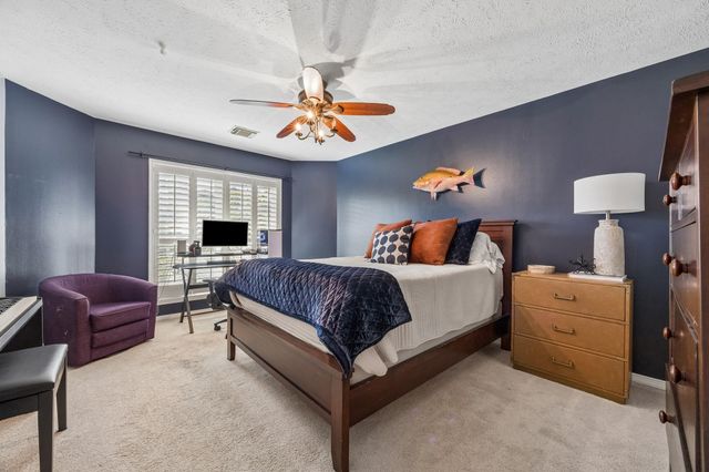 2121 Kildare Drive, Pearland, TX 77581