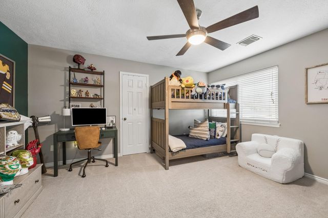 2121 Kildare Drive, Pearland, TX 77581