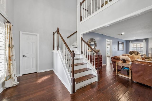 2121 Kildare Drive, Pearland, TX 77581