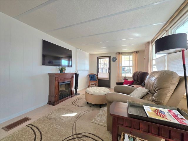 36713 JODI AVENUE, Zephyrhills, FL 33542