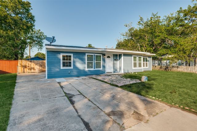 806 Highland Drive, Grand Prairie, TX 75051