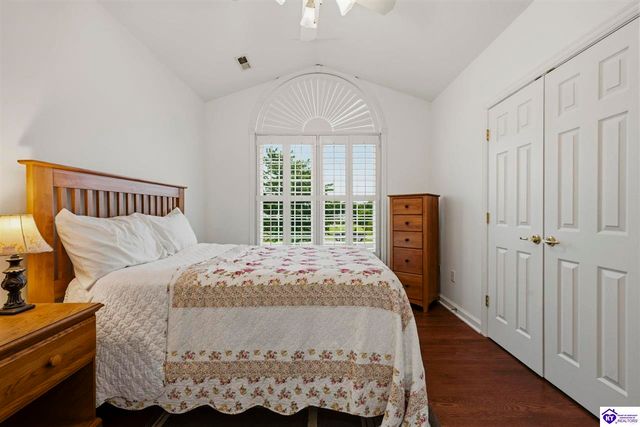 240 Camara Court, Elizabethtown, KY 42701