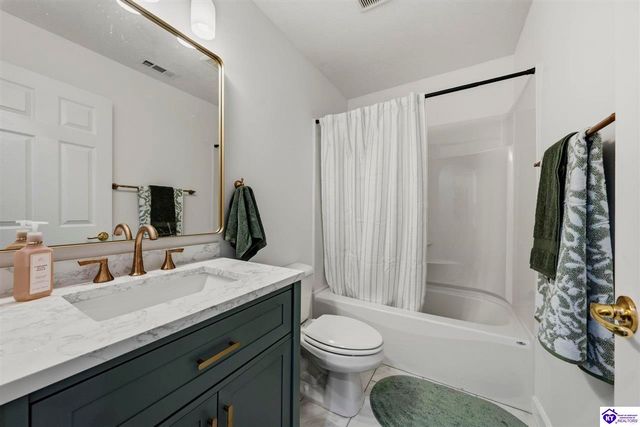 240 Camara Court, Elizabethtown, KY 42701