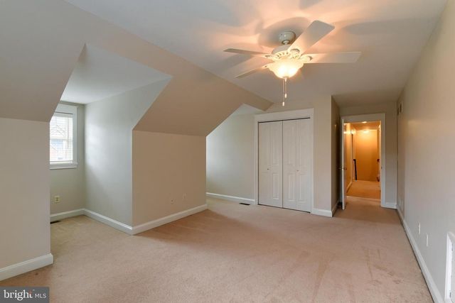 4980 WESTCHESTER DR, Harrisburg, PA 17112