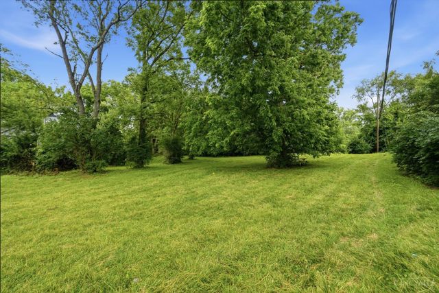 1143 Towne Street, Cincinnati, OH 45216
