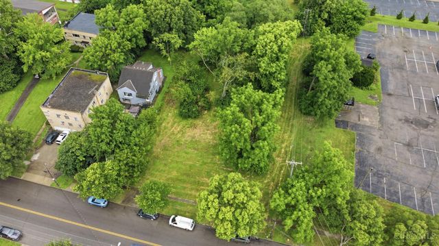 1143 Towne Street, Cincinnati, OH 45216