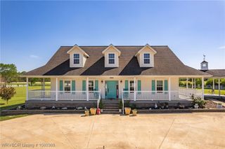 1716 E Wood Street, Paris, AR 72855