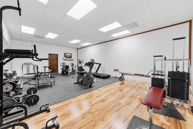 31990 S 624 Place H11, Grove, OK 74344