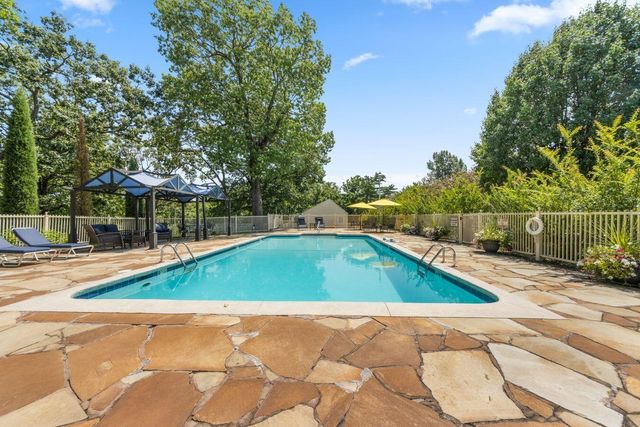 31990 S 624 Place H11, Grove, OK 74344