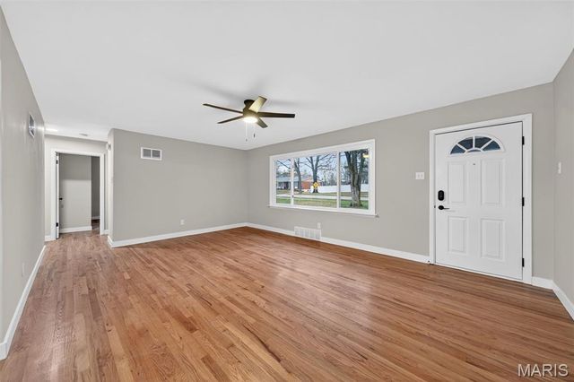 67 Strecker Road, Ellisville, MO 63011