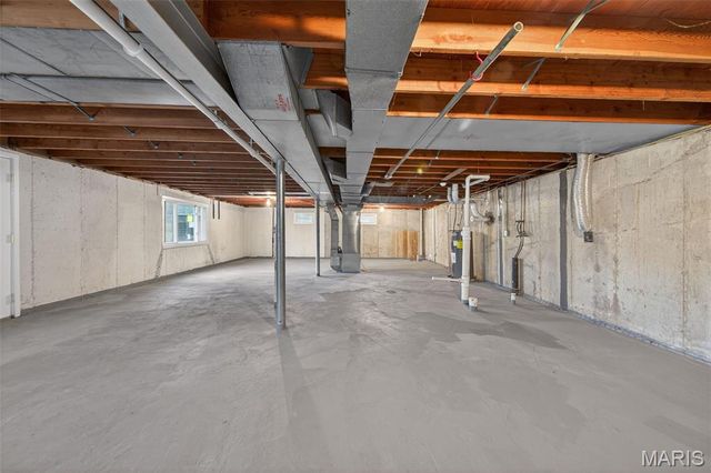 67 Strecker Road, Ellisville, MO 63011