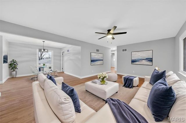 67 Strecker Road, Ellisville, MO 63011