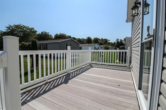 7237 White Oak Circle, Portage, MI 49002