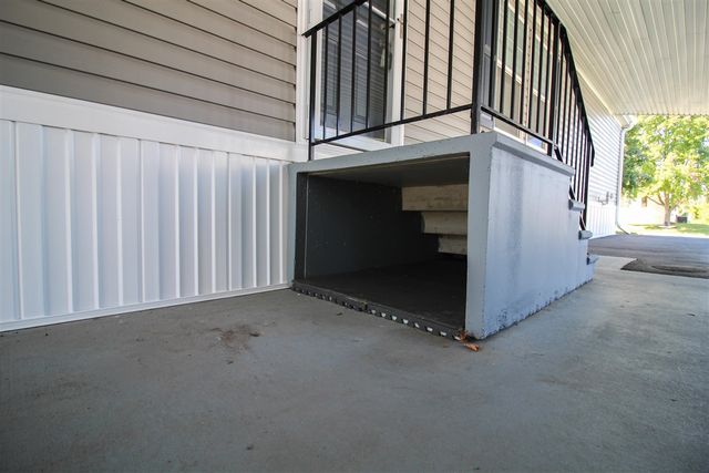 7237 White Oak Circle, Portage, MI 49002