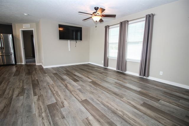 7237 White Oak Circle, Portage, MI 49002