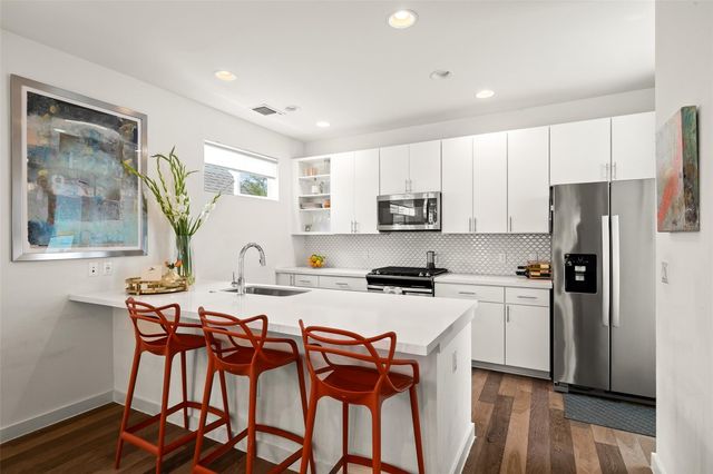 3109 Aldwyche DR, Austin, TX 78704