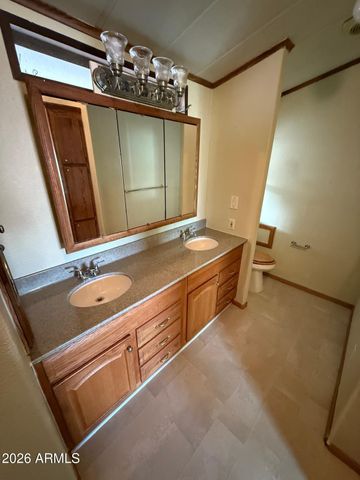 401 E QUEEN CREEK Drive, Queen Valley, AZ 85118