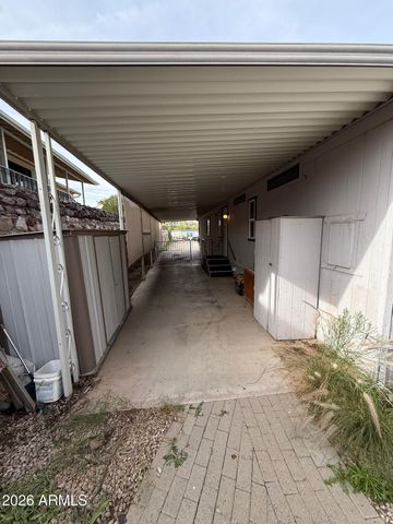 401 E QUEEN CREEK Drive, Queen Valley, AZ 85118