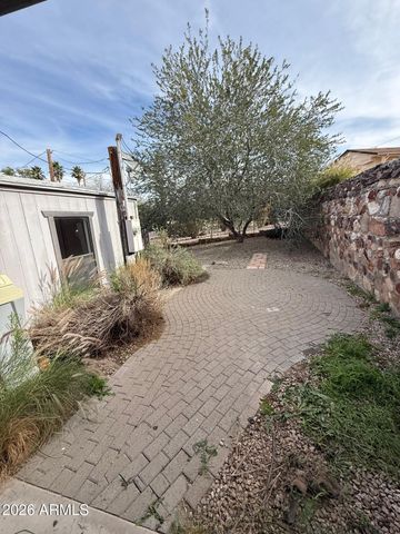 401 E QUEEN CREEK Drive, Queen Valley, AZ 85118