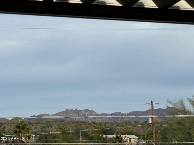 401 E QUEEN CREEK Drive, Queen Valley, AZ 85118