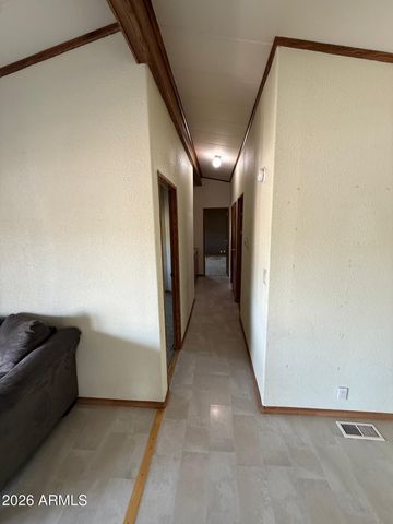 401 E QUEEN CREEK Drive, Queen Valley, AZ 85118