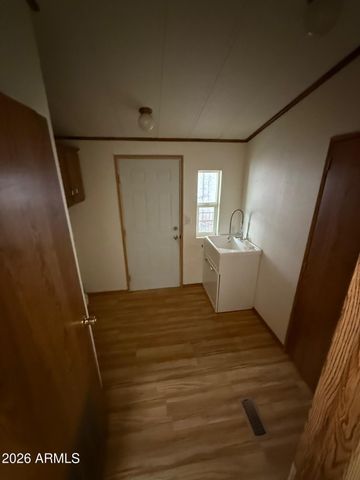 401 E QUEEN CREEK Drive, Queen Valley, AZ 85118