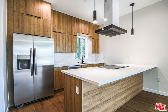 2129 Aaron Street, Los Angeles, CA 90026