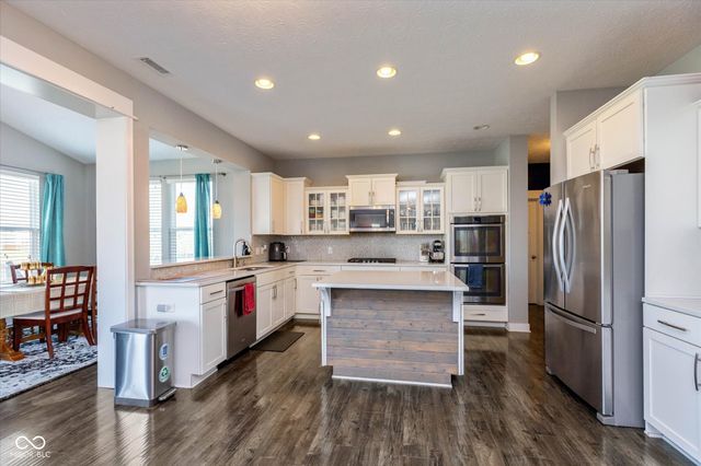 4501 Goose Rock Drive, Indianapolis, IN 46239