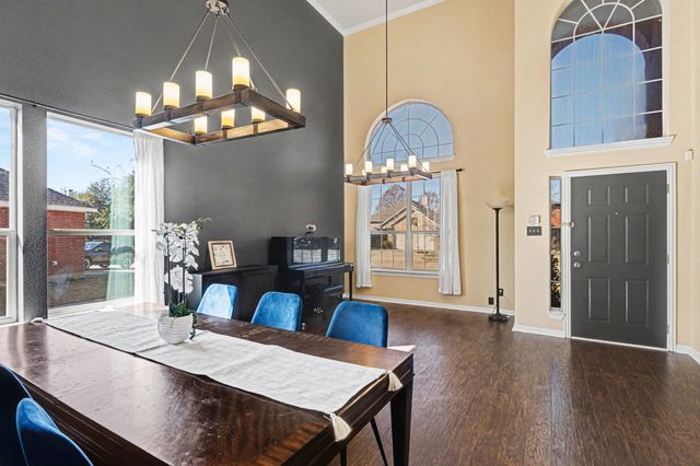 8234 Robertson Drive, Frisco, TX 75036