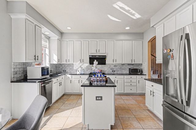 8234 Robertson Drive, Frisco, TX 75036