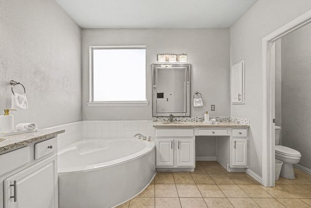 8234 Robertson Drive, Frisco, TX 75036