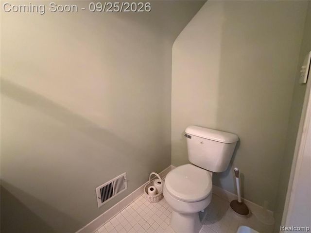 23835 Hollander Street, Dearborn, MI 48128