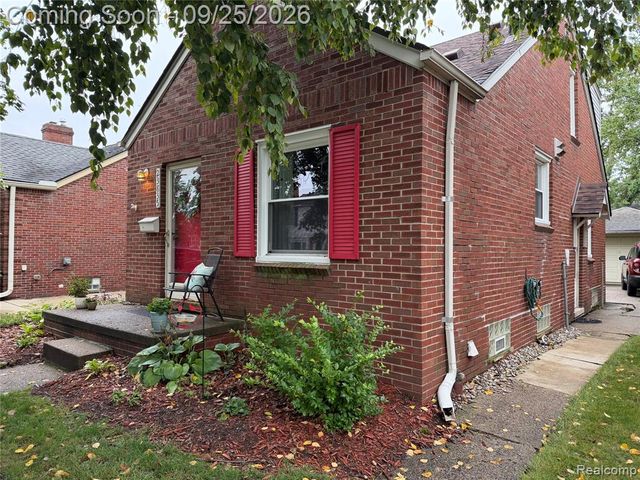 23835 Hollander Street, Dearborn, MI 48128