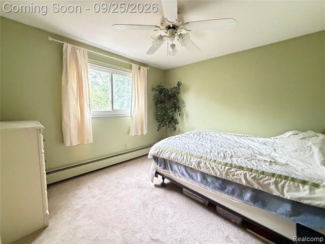 23835 Hollander Street, Dearborn, MI 48128