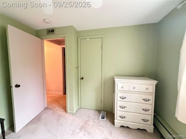 23835 Hollander Street, Dearborn, MI 48128