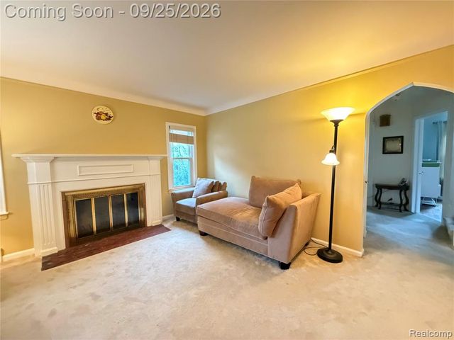 23835 Hollander Street, Dearborn, MI 48128