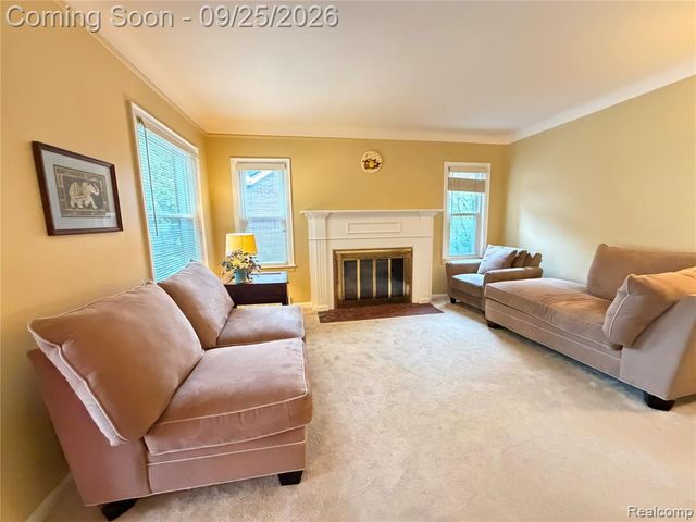 23835 Hollander Street, Dearborn, MI 48128